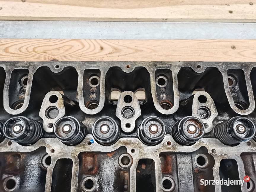 Głowica silnika BF4M 2012 Claas Scorpion Wilkowo