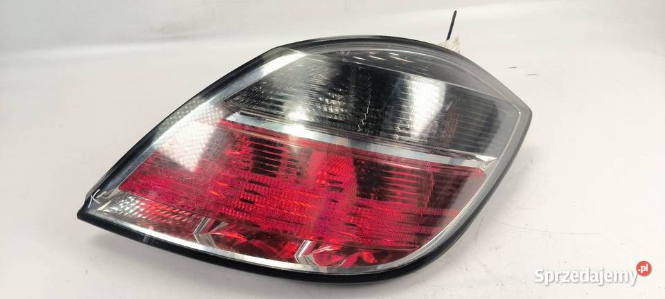 LAMPA PRAWA TYŁ OPEL ASTRA H III 495056087