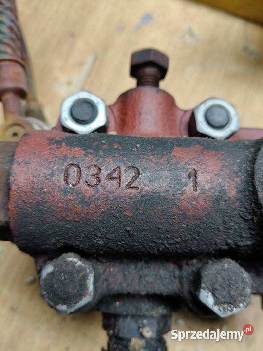 Rozdzielacz hydrauliczny PZL Hydral Wrocław typ Dzierżoniów