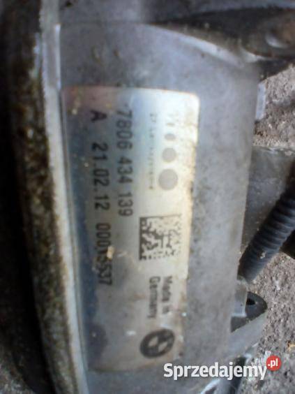 BMW E60 E63 KORPUS SILNIK CZUJNIK MAGLOWNICY