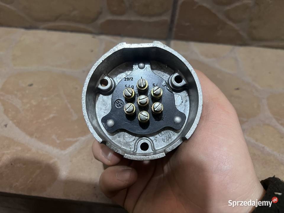 Gniazdo przyczepy Simson S51 SR50 12V org DDR Cierpice
