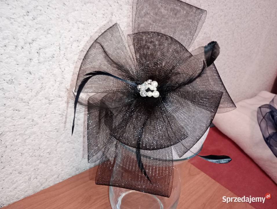 fascynator nakrycie głowy czarny na opasce Szczecinek