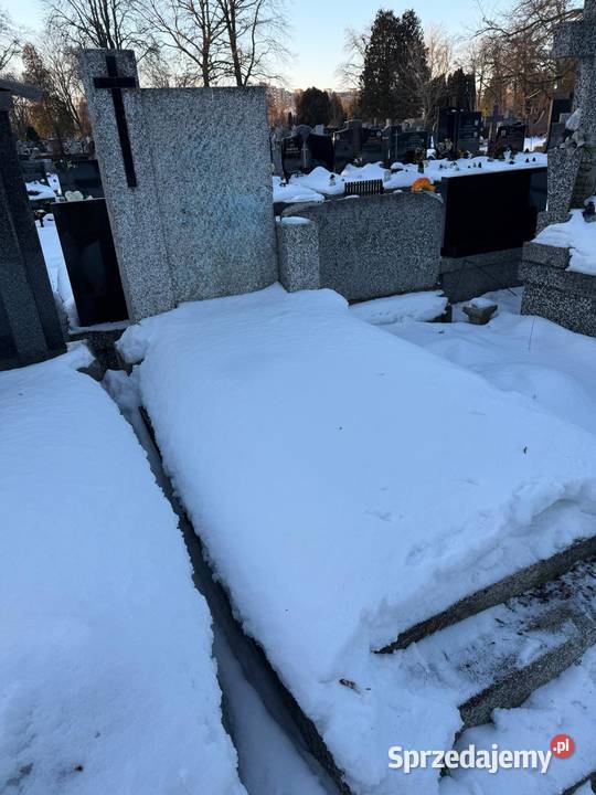 odstąpię grób na cmentarzu bródnowskim 3m2 Warszawa