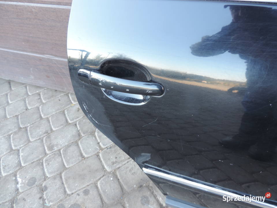 VW PASSAT B5 FL KOMBI DRZWI PRAWY TYŁ L041 Nowy Sącz