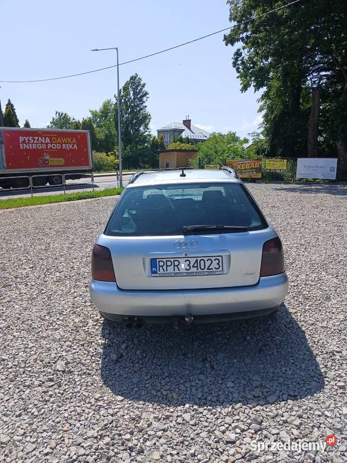 Audi A4 B5 QUATTROBOSEHAKV6 A4 podkarpackie Zręcin