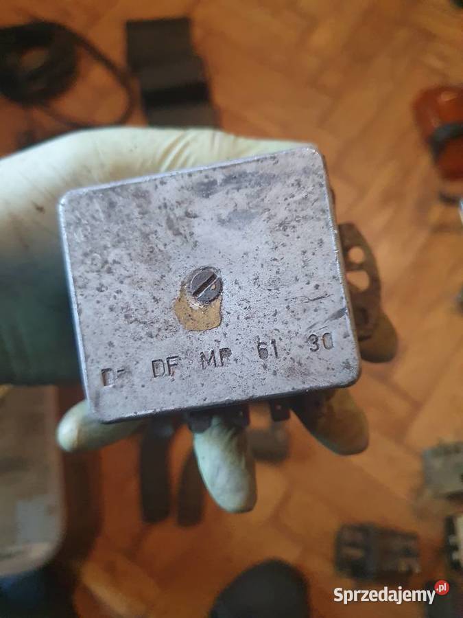 Regulatory napięcia Wartburg DDR oryginał Warszawa