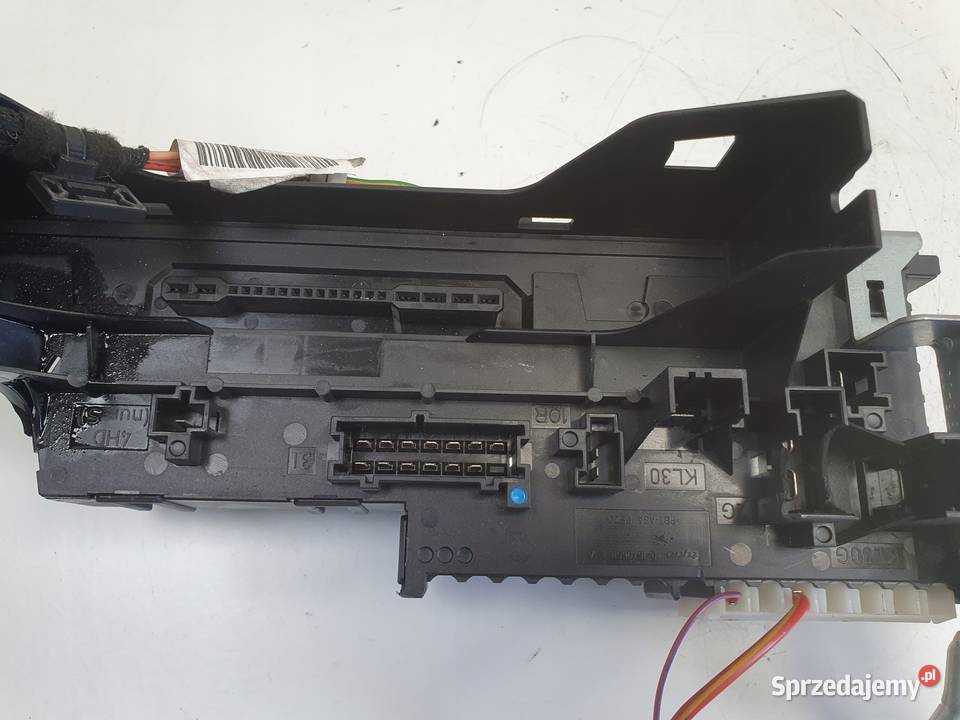 Mercedes W212 SKRZYNKA BEZPECZNIKÓW Moduł Janów
