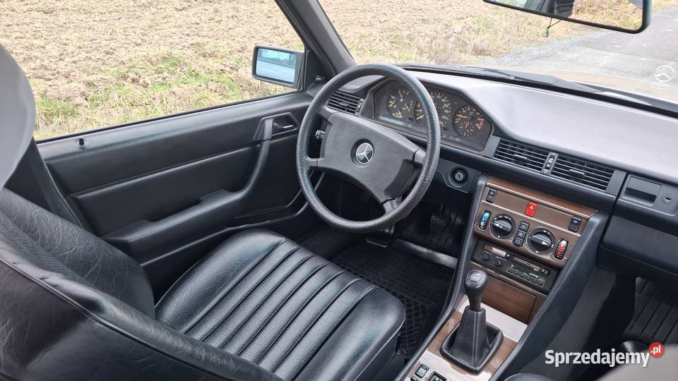 Mercedes w124 Klasyk z charakterem Zarejestrowany w Polsce W124 sprzedam