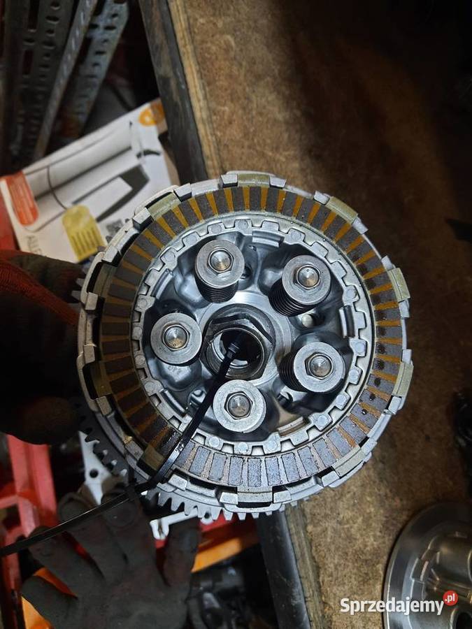 Suzuki GSR 600 sprzęgło docisk tarcze sprężyny Jelenia Góra
