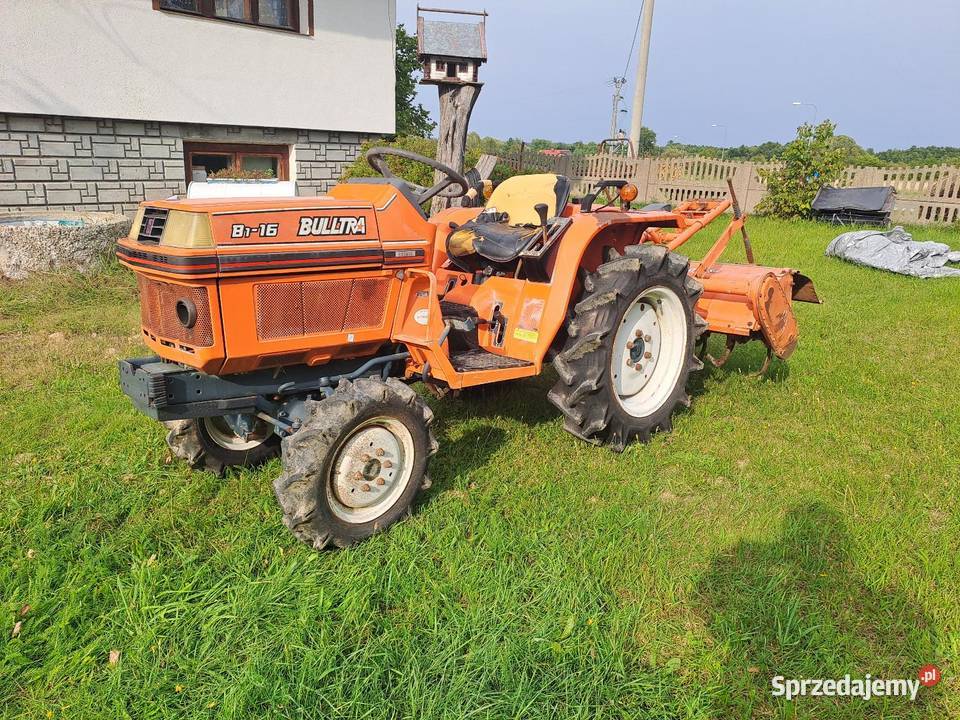 Mini traktorek 4x4 Skrzynia biegów Manualna Pasłęk sprzedam