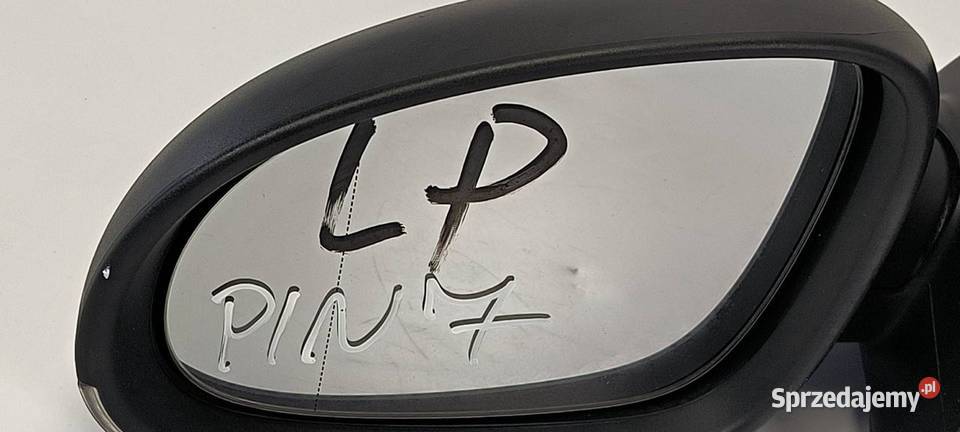 LUSTERKO LEWE VOLKSWAGEN GOLF V PIN