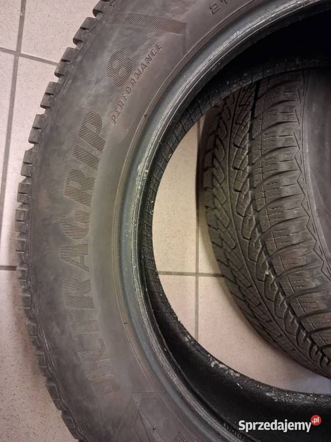 Opony zimowe 21560r17 goodyear 65mm sprzedam