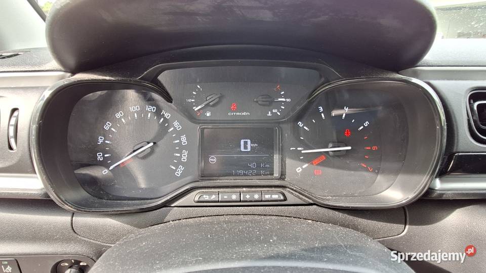 Citroen C3 12B 83 2017r LED Navi Klimatronik 119 C3 Skarżysko-Kamienna