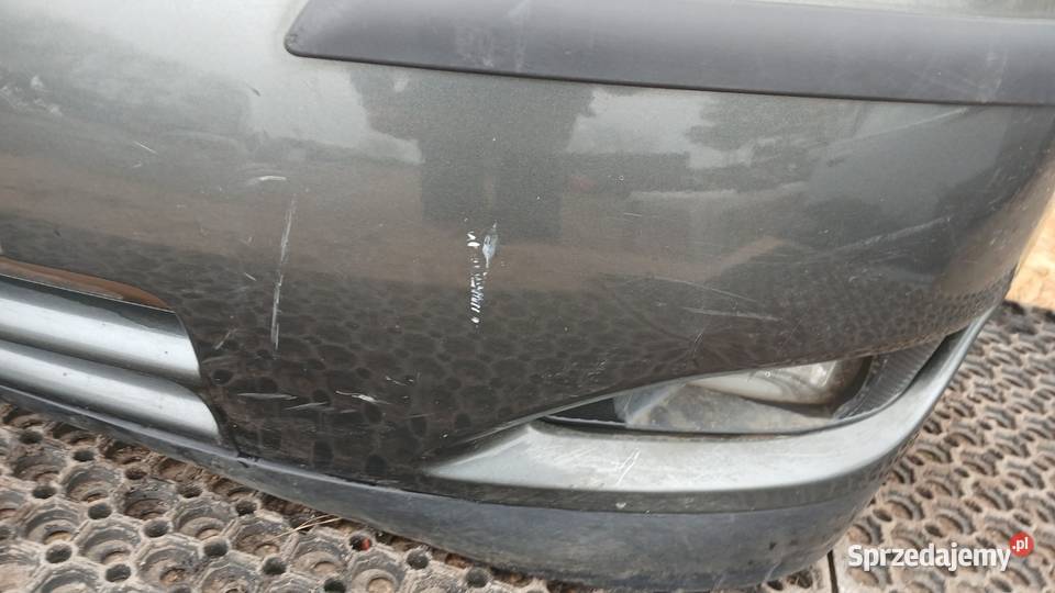 TOYOTA COROLLA E12 ZDERZAK PRZÓD HALOGEN 1C3 Zbierkowo