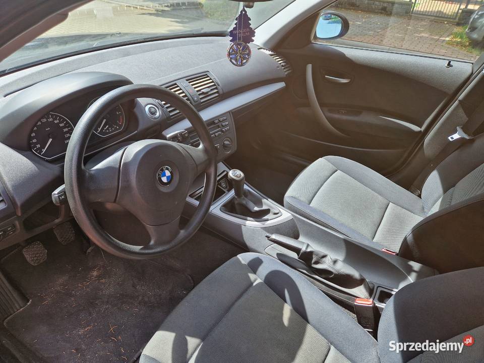 Bmw 1 118i Benzyna Klima 5 Zadbany manualna Poznań sprzedam