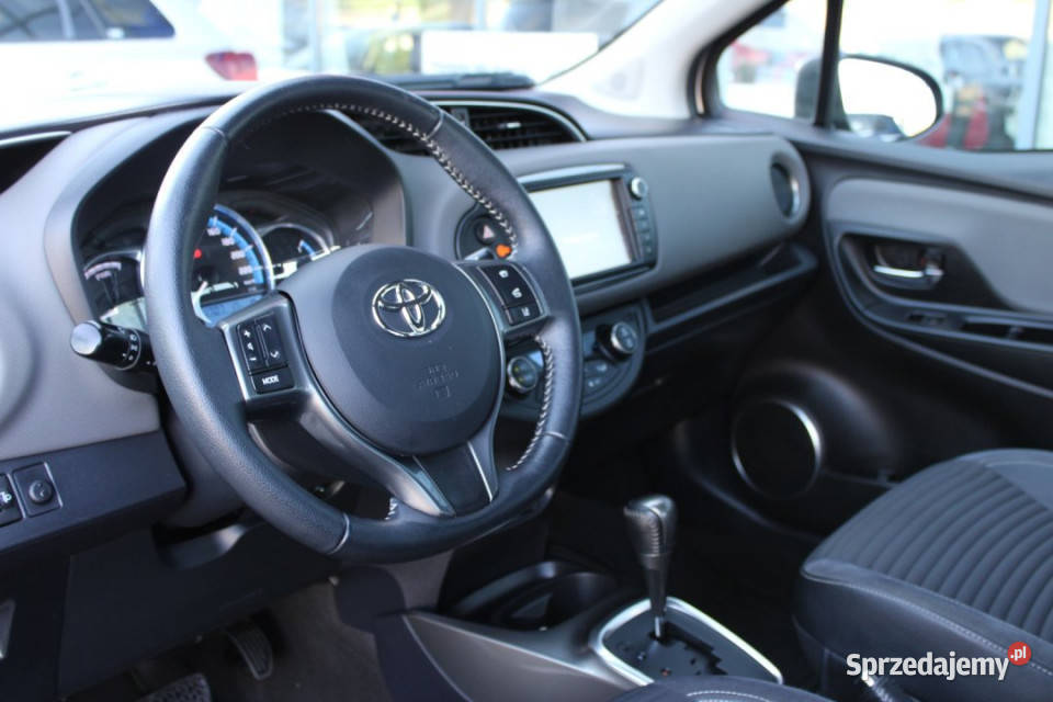 Toyota Yaris 2015r Salon Polska Niski przebieg Bielsko-Biała