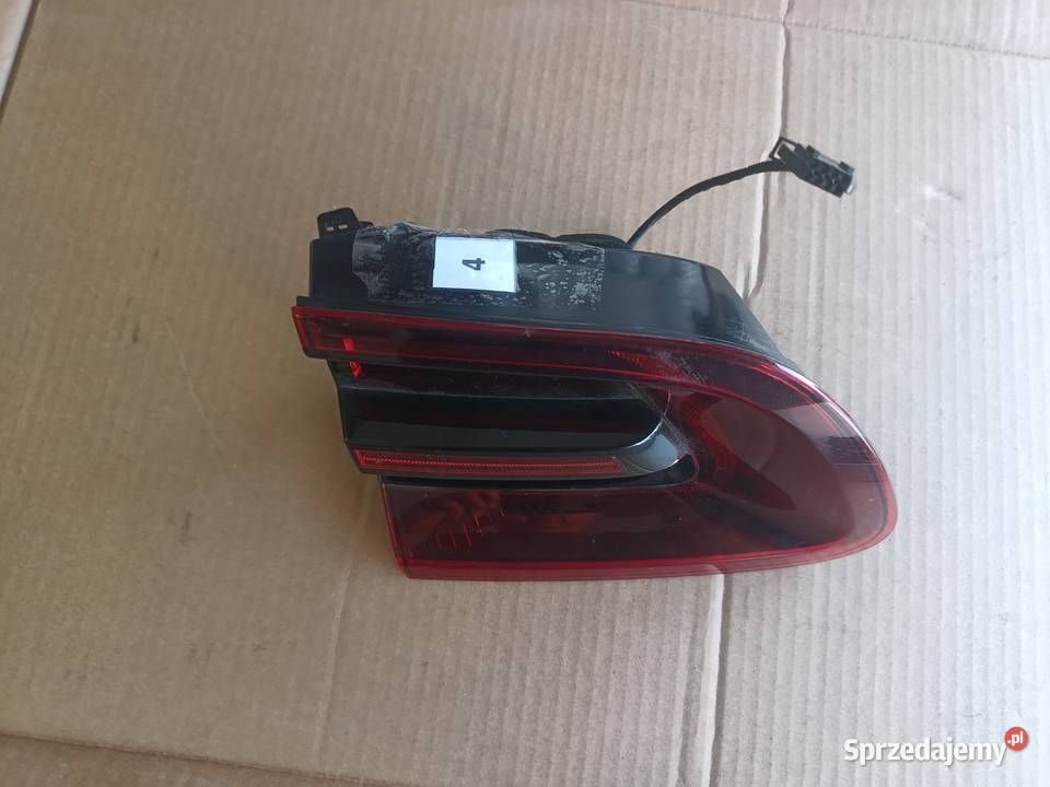LAMPA LEWY TYŁ PORCHE MACAN GTS 18 95B945093S osobowe Banino