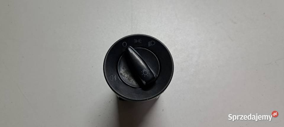 Oryginalny włącznik przełącznik świateł VW Golf osobowe Luzino sprzedam