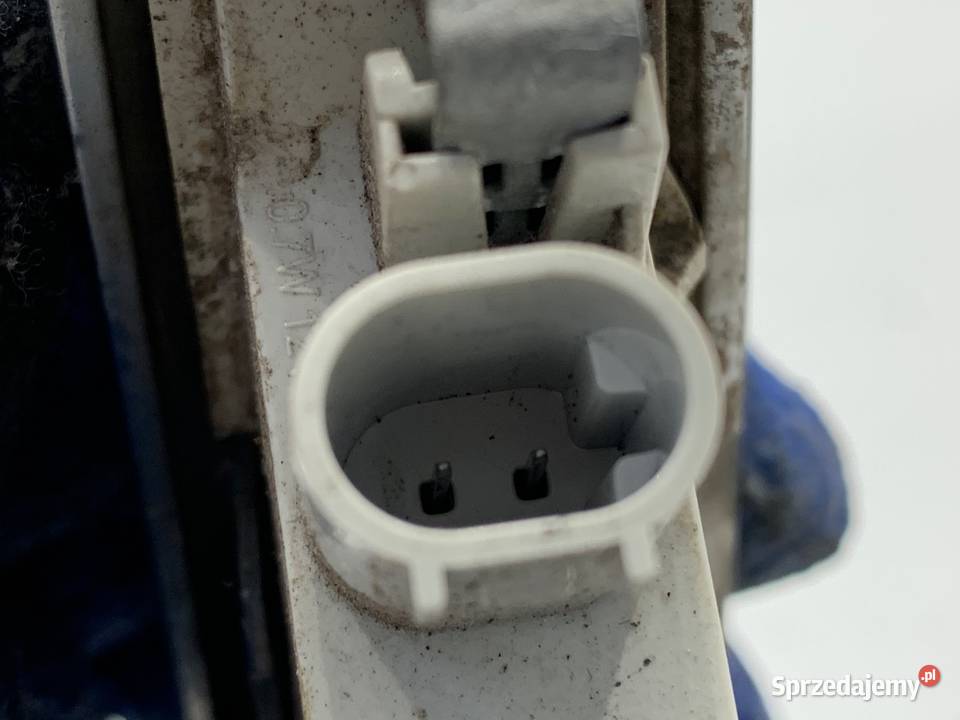 KIERUNKOWSKAZ LEWY PRZÓD BMW F11 7154167 0917 osobowe