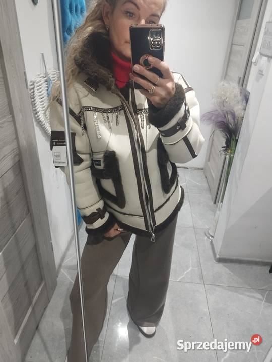 Futerko biało brązowe nowe sm biały dolnośląskie Głogów