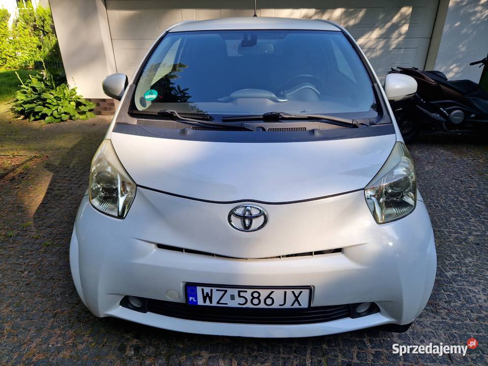 TOYOTA IQ idealna do miasta 74000 Warszawa sprzedam