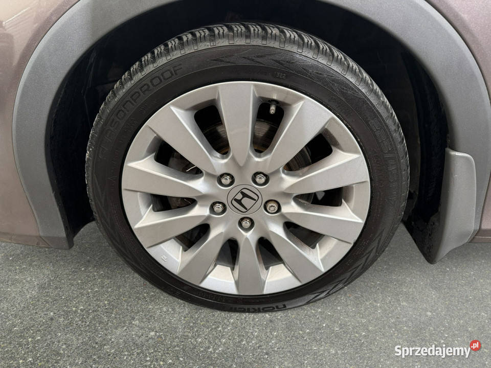 Honda Civic 18 iVTEC 141 M6 2012 r salon Myślenice