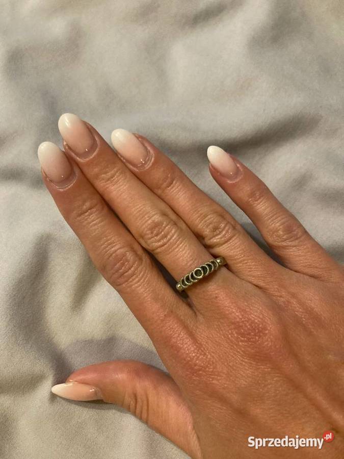 Srebrny pierścionek vintage srebro Nisko