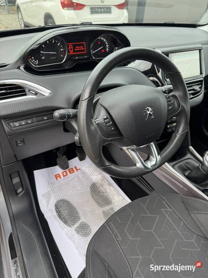 Peugeot 2008 Style Climatronic Led Nawigacja 2008 Ostrołęka