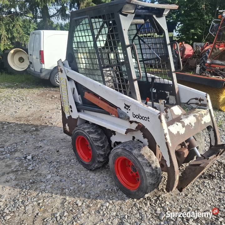 Bobcat sprowadzony Grabów nad Wisłą