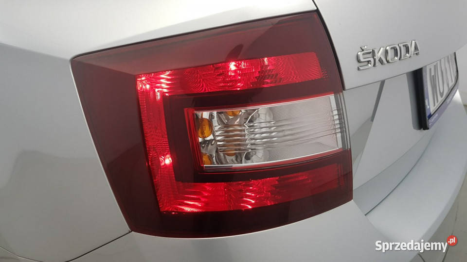 koda RAPID 10 TSI Ambition Z Polskiego Salonu Warszawa sprzedam