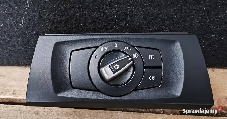 BMW E90 E91 FL LIFT PRZEŁĄCZNIK STEROWNIK osobowe Radom