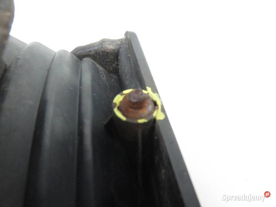 LAMPA PRAWA TYLNA KLAPA HYUNDAI H100 Skrzynia osobowe