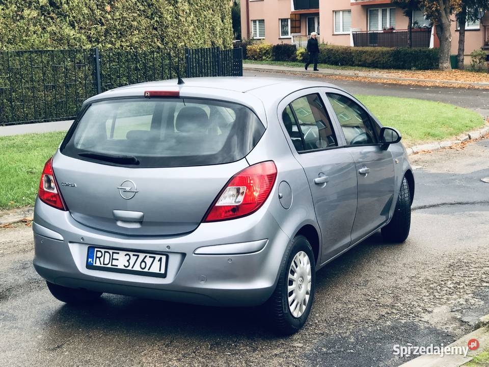 Opel CorsaD 12 16V 80 AUTOMATIC sprzedam