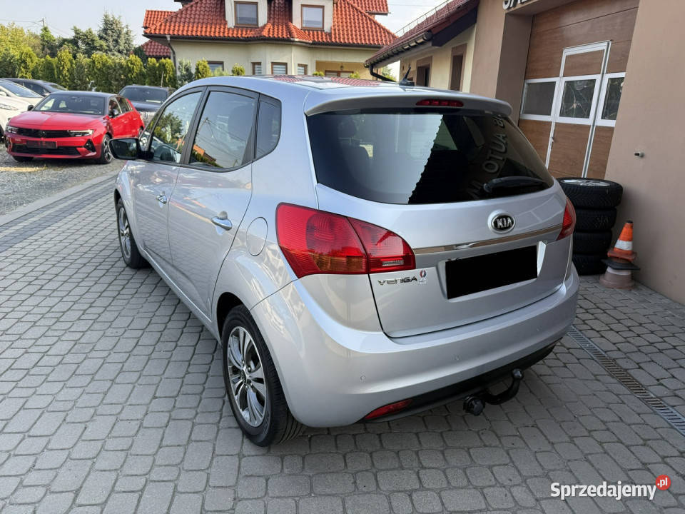Kia Venga 14 90 Klima Kamera Navi Koła lato zima czujnik parkowania Orzech