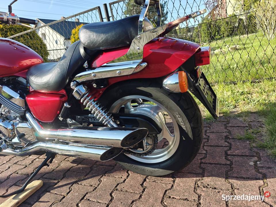 Honda VF 750 Magna Motocykle, skutery, quady Libiąż