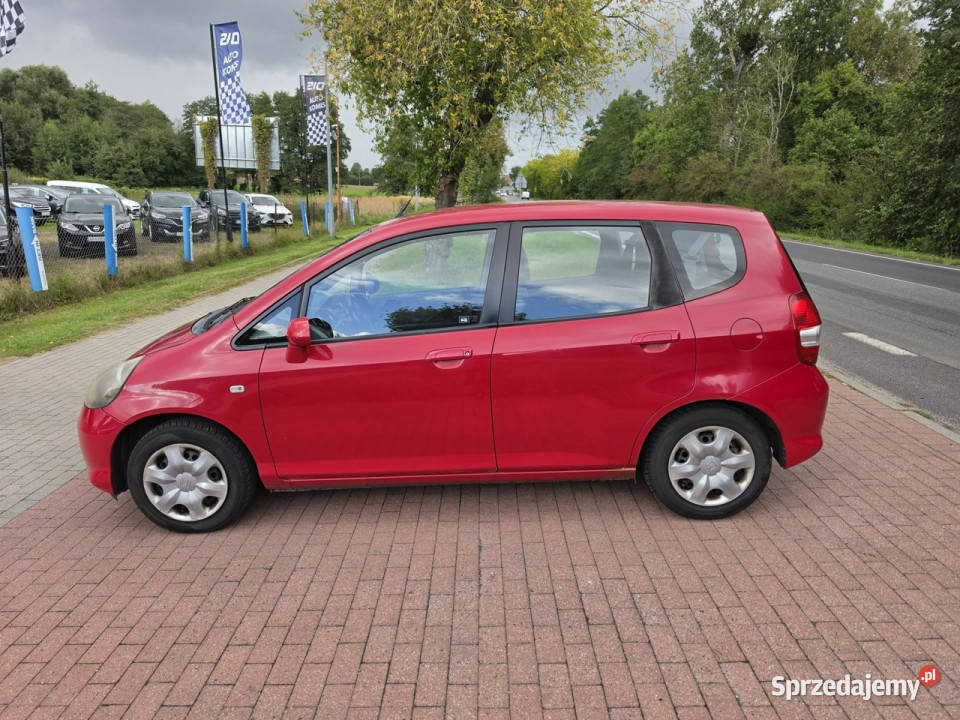 Honda Jazz Honda Jazz 12 benzyna z klimatyzacja czerwony Cielcza