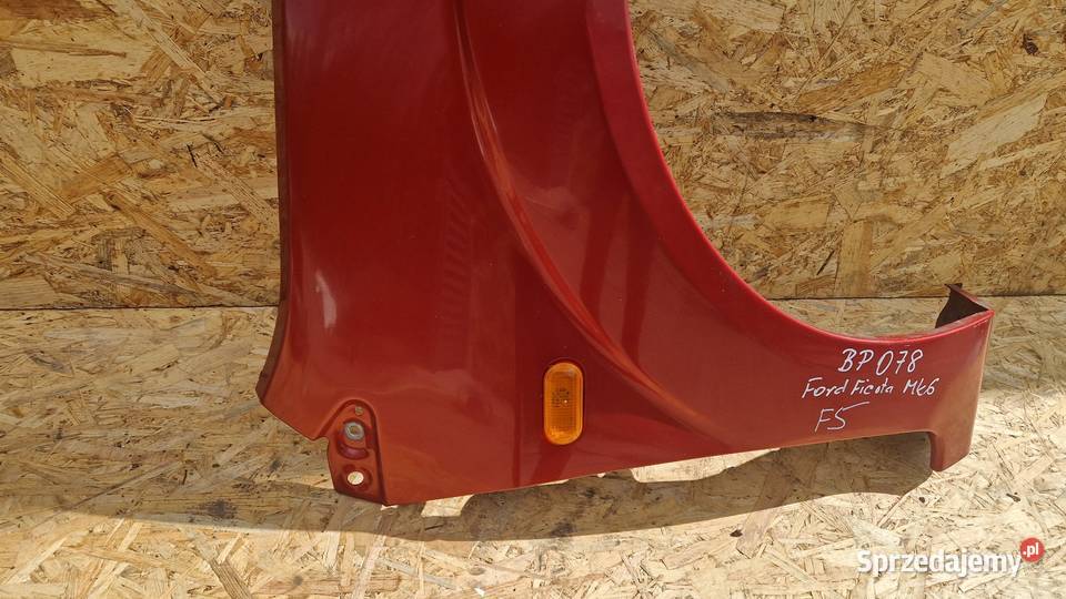 FORD FIESTA MK5 F5 BŁOTNIK PRZÓD PRZEDNI PRAWY Błotniki Słowikowo