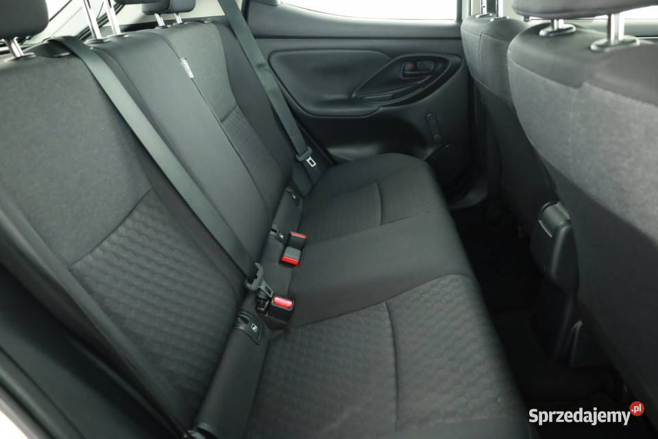 Toyota Yaris 15 VVTi Hybrid Piaseczno