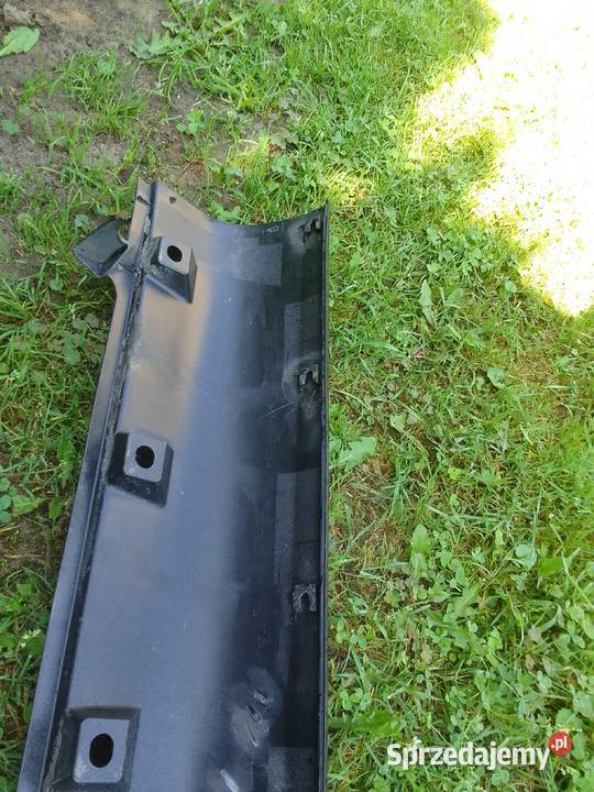 Listwa progowa Suzuki 7724179J0 osobowe