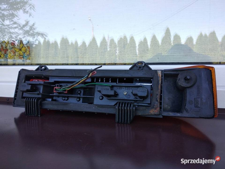 Fiat Cinquecento lampa tył tylna lewa wkład Sieradz