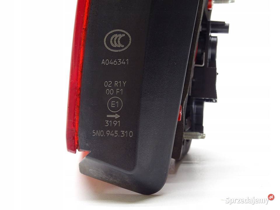 LAMPA PRAWA PRAWY TYŁ TYLNA W KLAPE VW TIGUAN I małopolskie