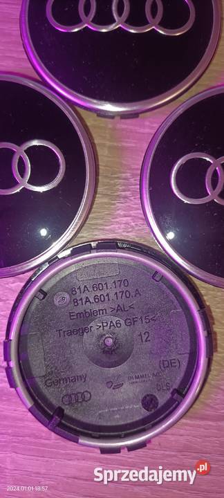 Nowe orygDekielki Audi 81A601170 czarne połysk 1 sprzedam