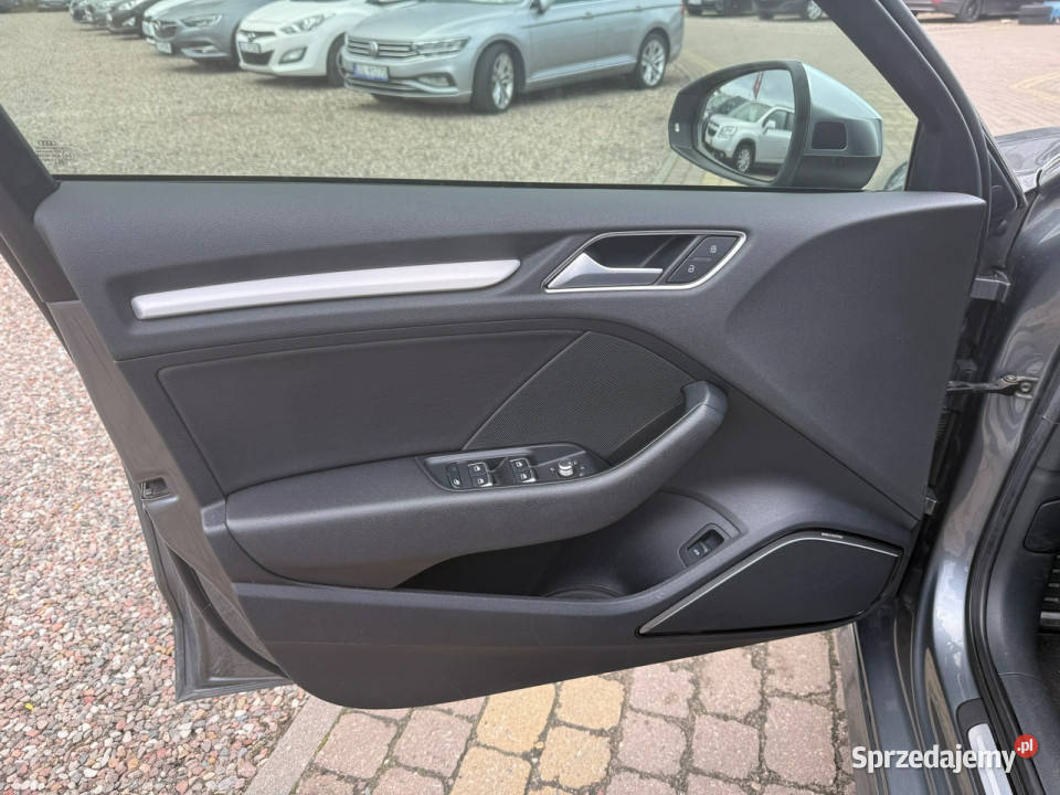Audi S3 Audi S3 2015 20 benzyna 300 automat ABS Słupsk