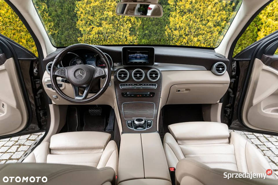 MercedesBenz GLC 250 4MATIC automatyczna