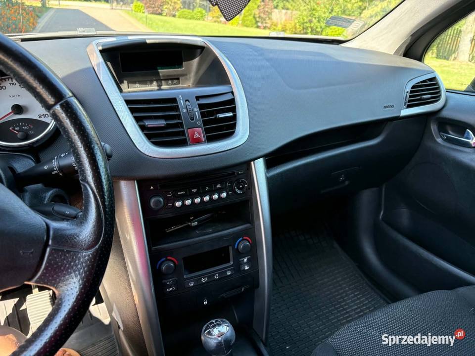 Peugeot 207 Bezynagaz MAŁY PRZEBIEG