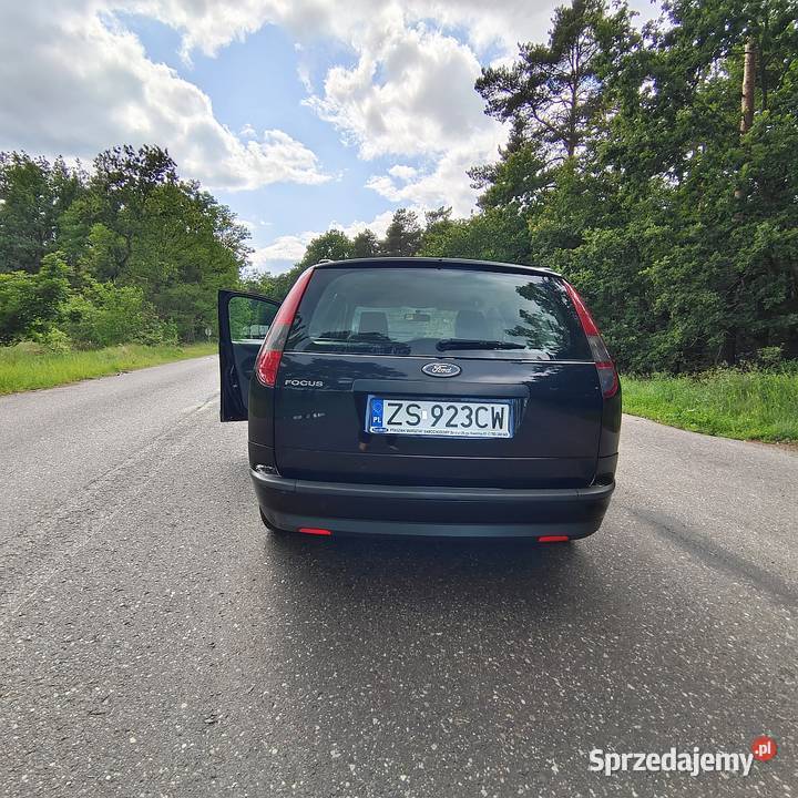 Ford Focus MK2 kombi ciemno granatowy sprawny Focus Szczecin