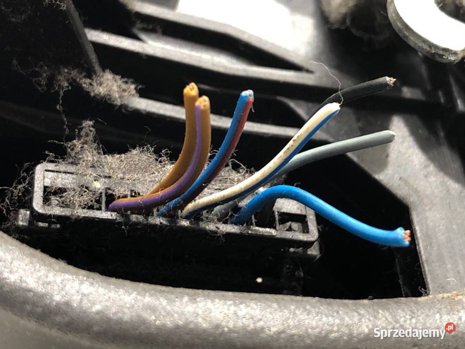 ZAMEK DRZWI LEWY PRZÓD BMW E71 SUV 7202143 0714 podkarpackie sprzedam