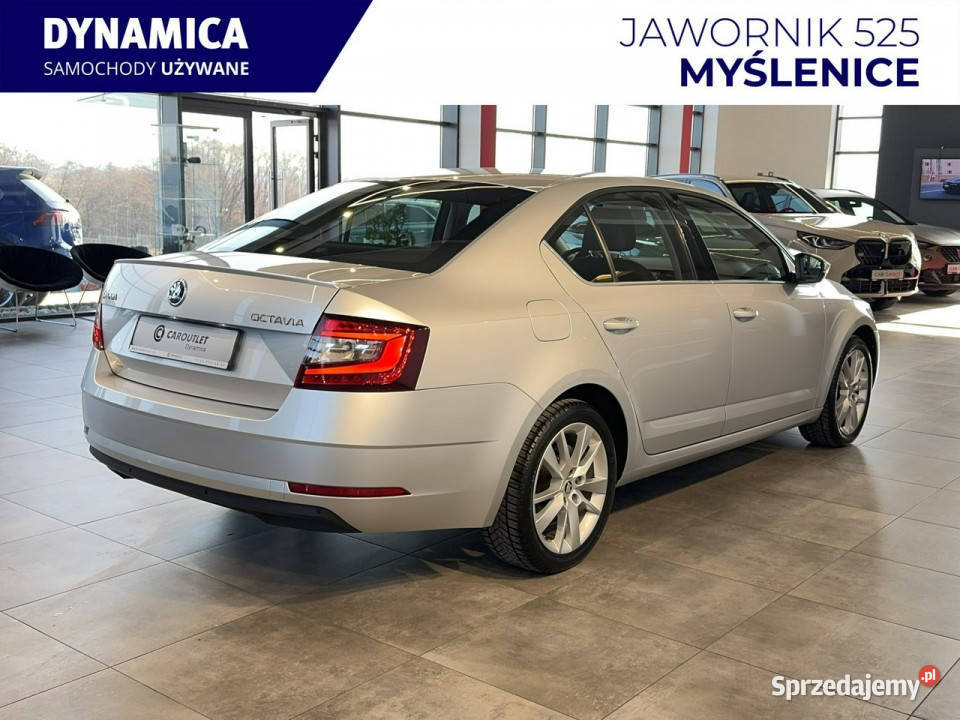 koda Octavia Style 15TSI 150 M6 2019 r salon Myślenice