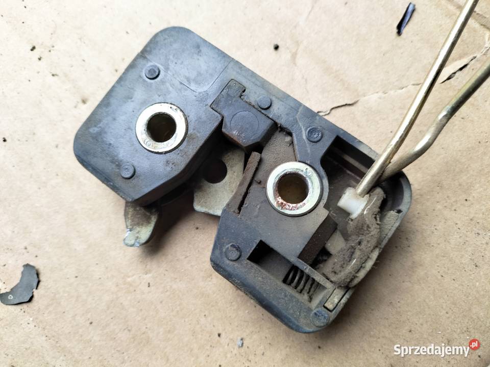 FORD FIESTA MK3 3DZAMEK TYLNEJ KLAPY BAGAŻNIKA lubelskie Kamień-Kolonia