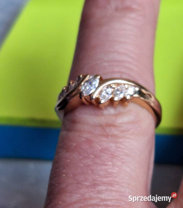 Pierścionek Damski Złoto 585 Diament szlif sprzedam